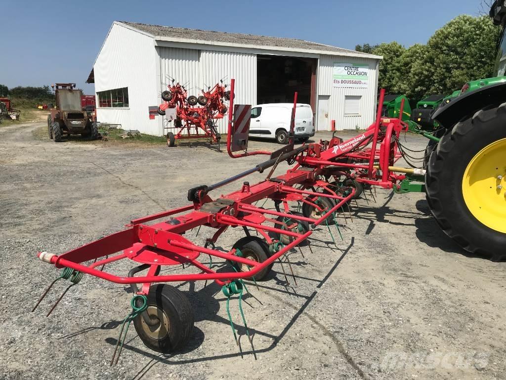 Kverneland 8090 Okretači i sakupljači sijena