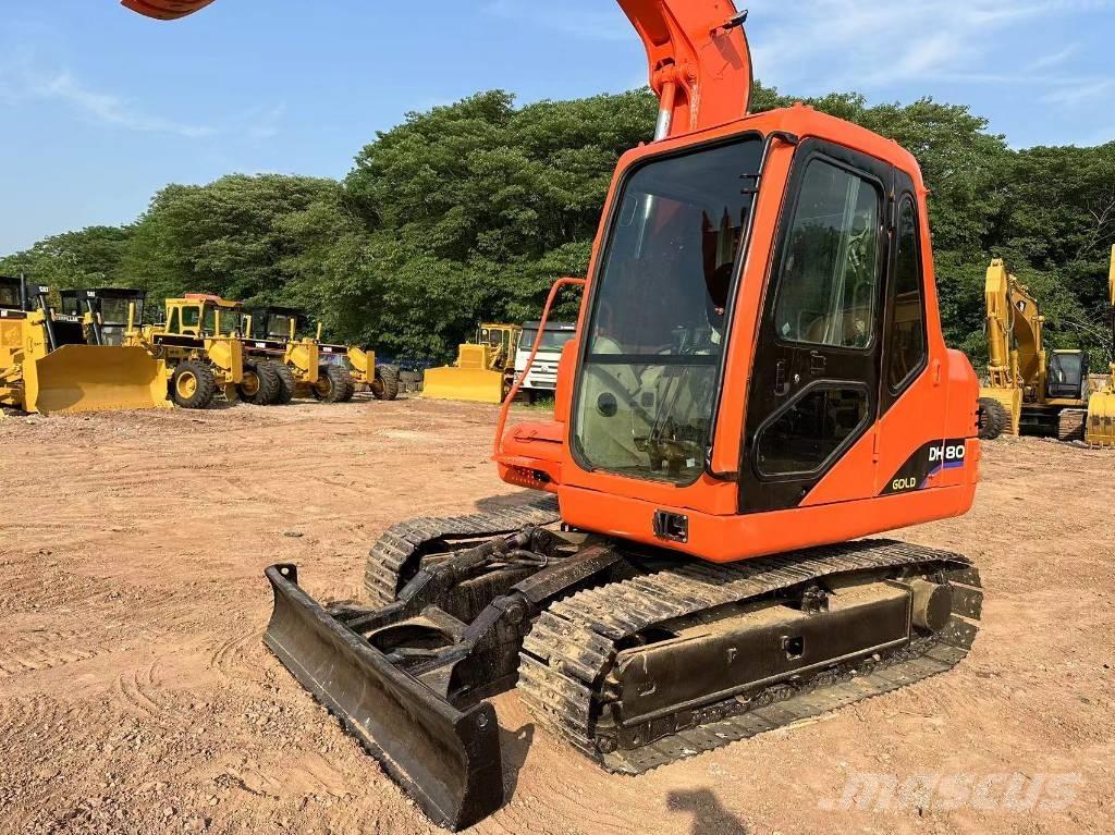 Doosan DH 80 Bageri gusjeničari