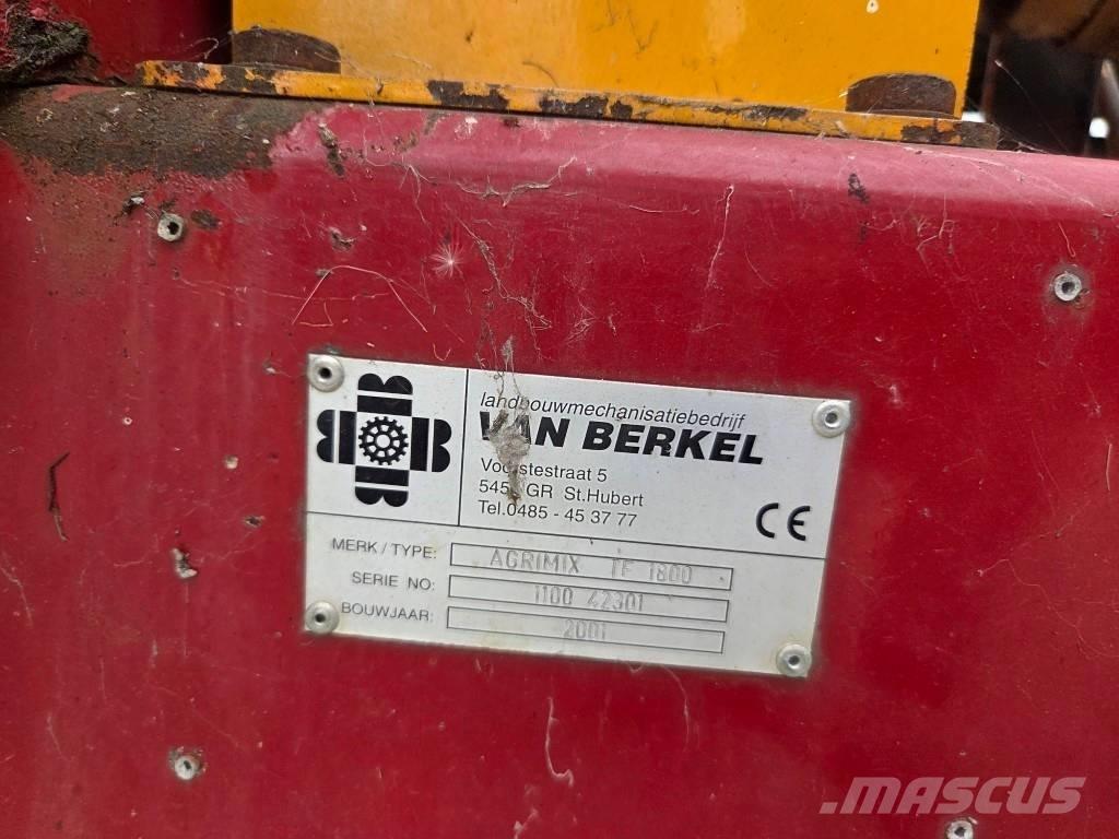  Agrimix TF1800 Mikser hranilice