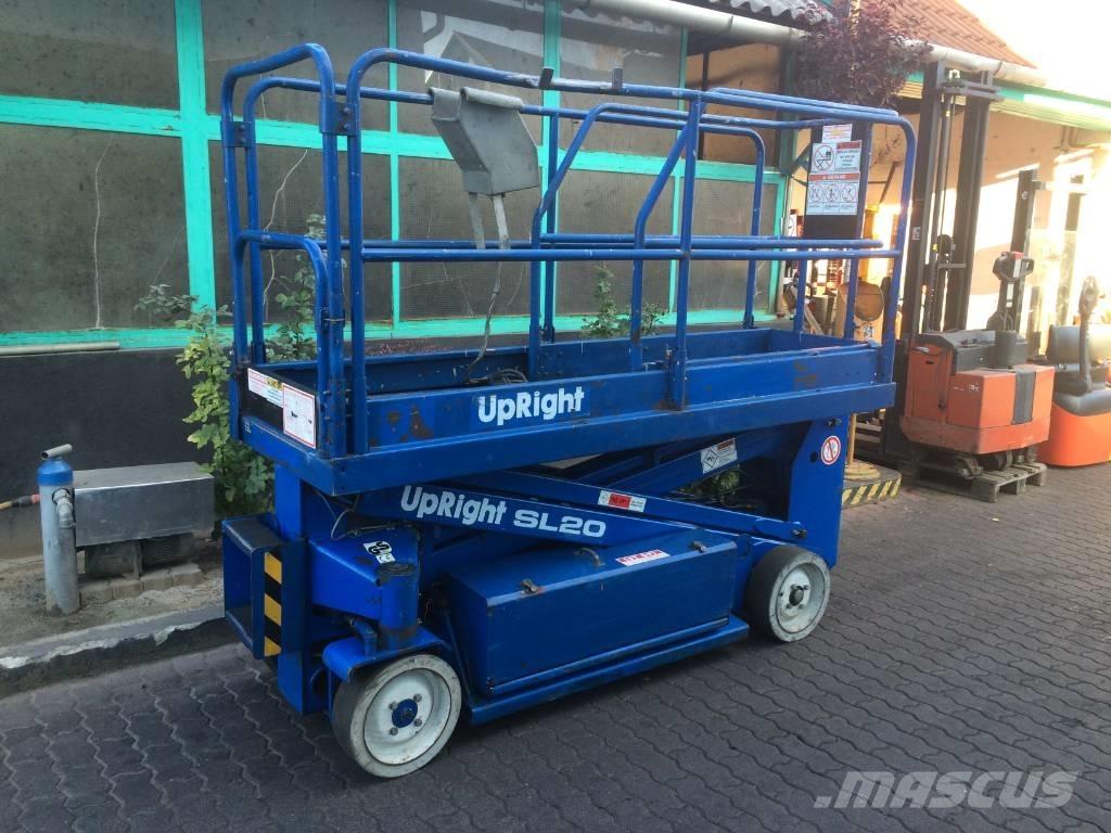 UpRight SL20    V-2784 Vertikalne radne podizne platforme