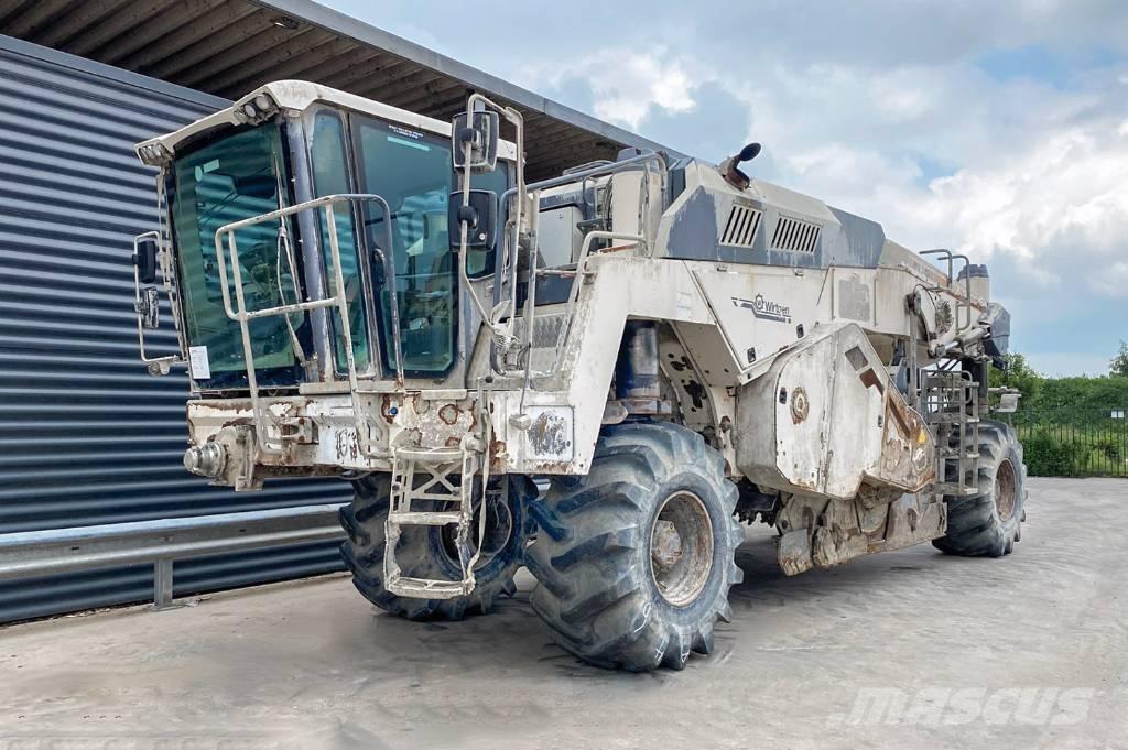 Wirtgen WR 240 Uređaji za recikliranje asfalta