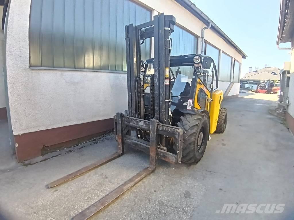 Bomaq B50 MP 4WD Dizelski viličari