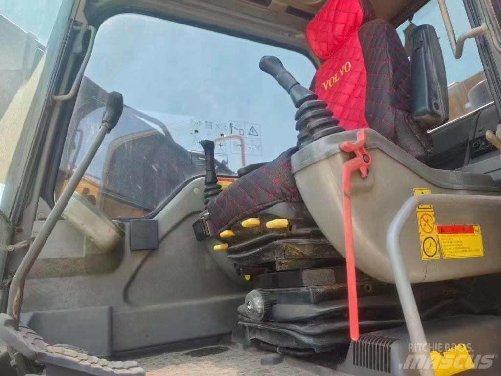 Volvo EC 210 Bageri gusjeničari