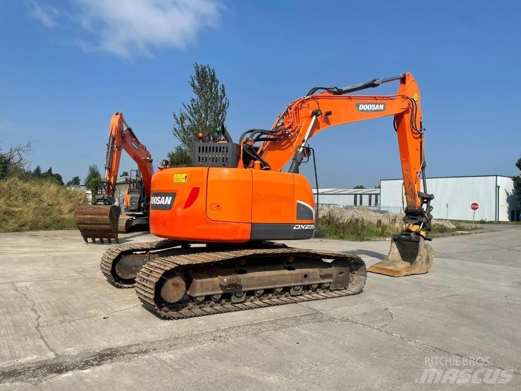 Doosan DX 235 LCR-5 Bageri gusjeničari