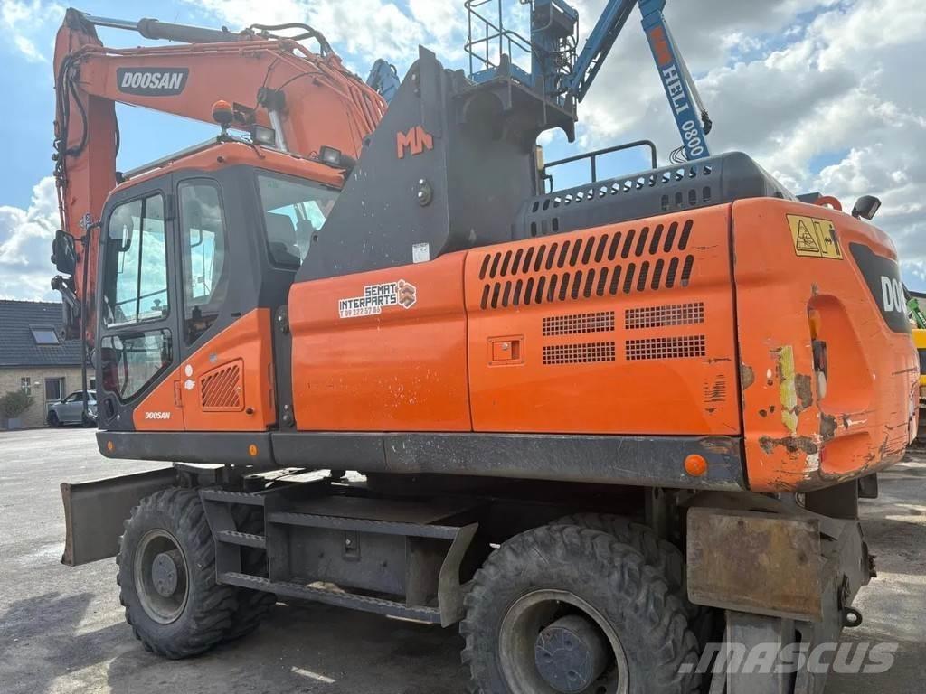 Doosan DX210 WE-5 Bageri na kotačima