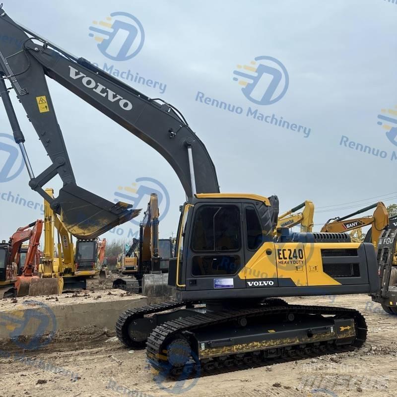 Volvo EC 240 D Bageri gusjeničari