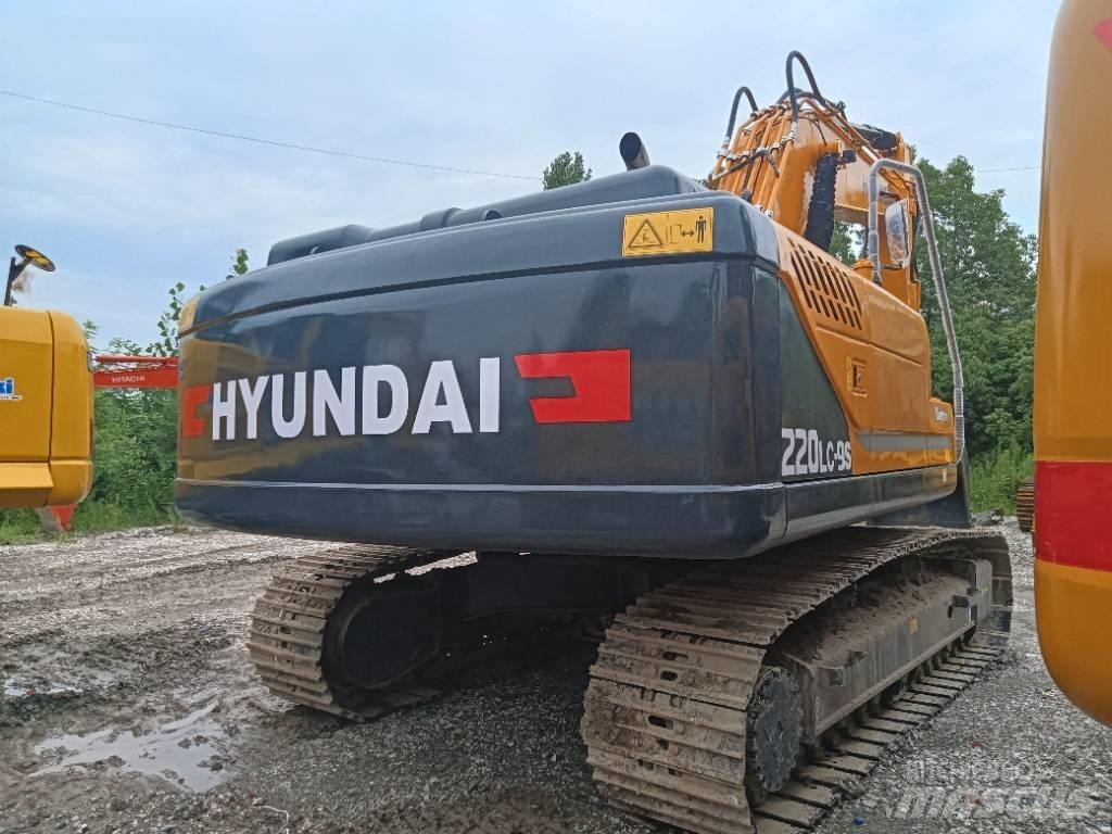 Hyundai R220-9S Bageri gusjeničari