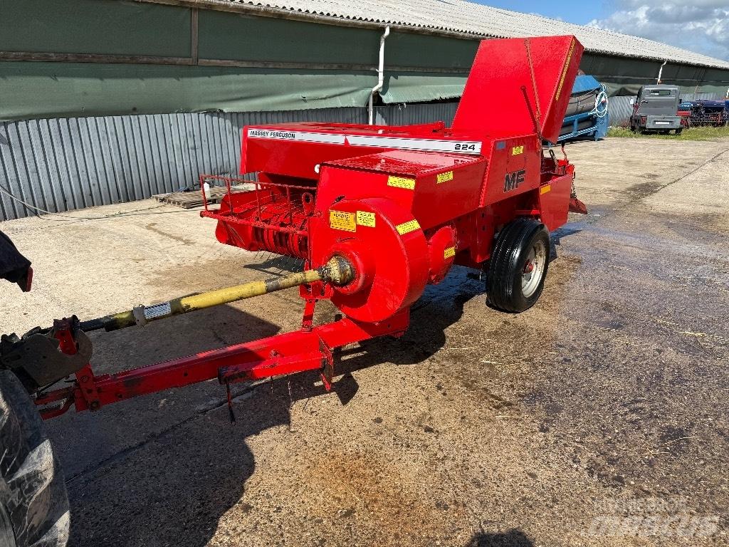 Massey Ferguson 224 Balirke za kockaste bale