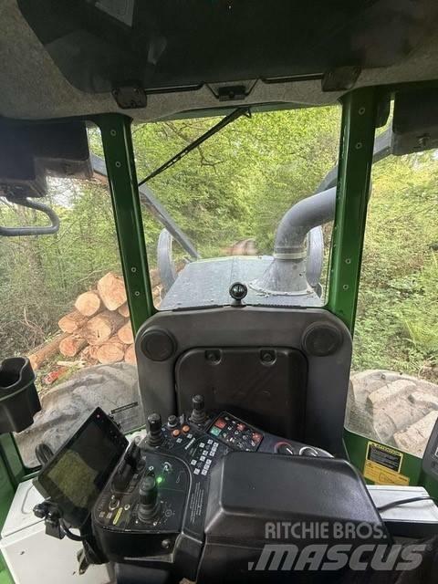 John Deere 640 L Skideri