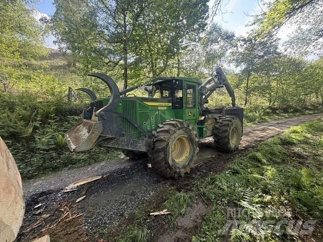 John Deere 640 L Skideri