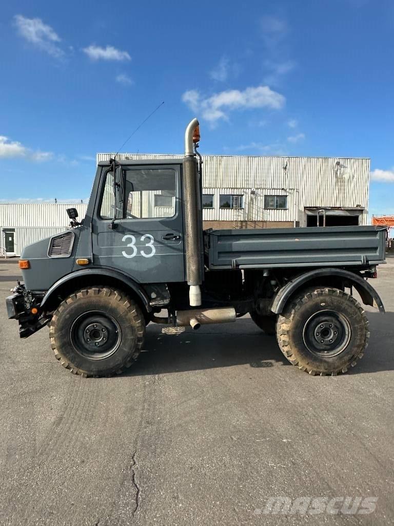 Unimog U 1400 Traktorske jedinice