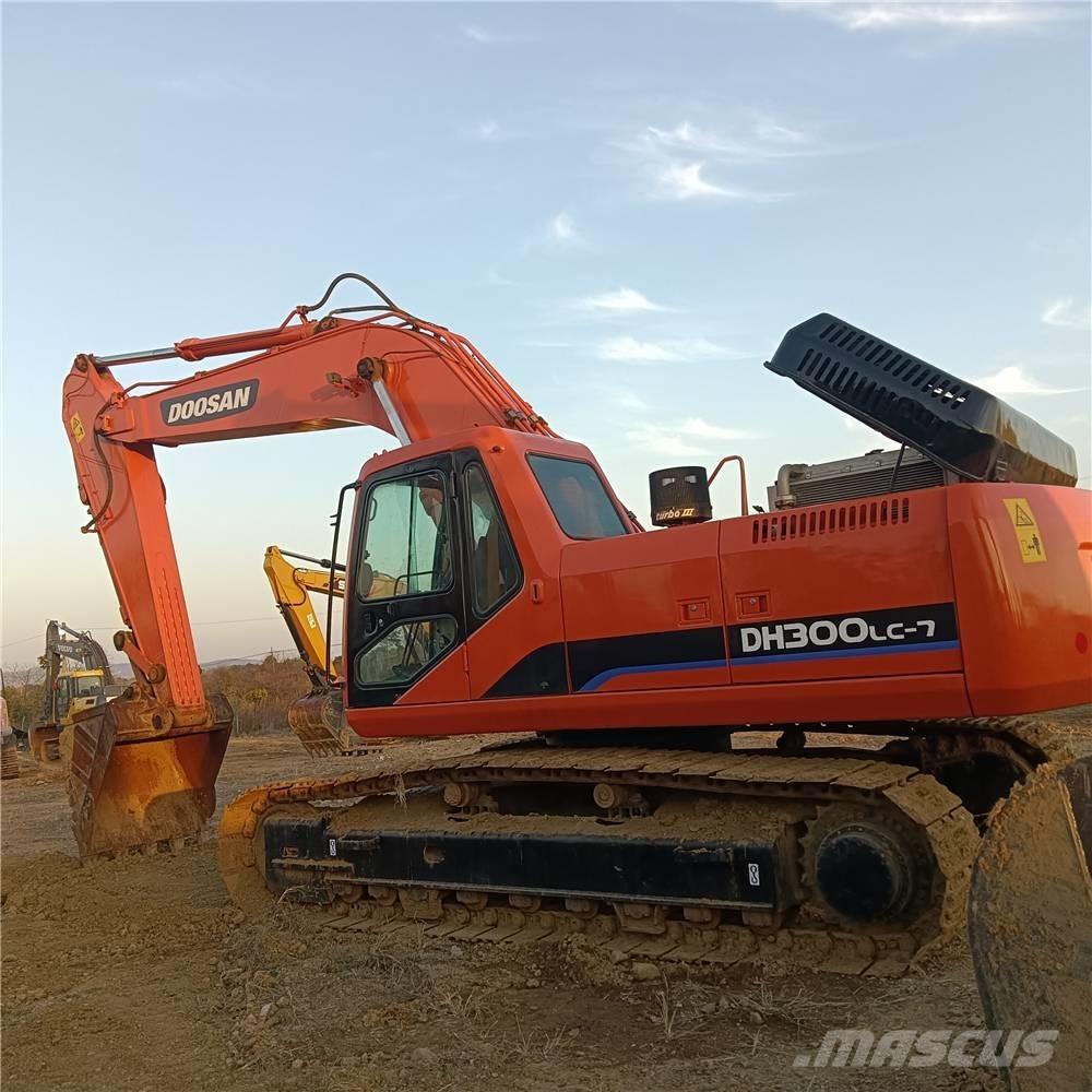 Doosan DH300LC-7 Bageri gusjeničari