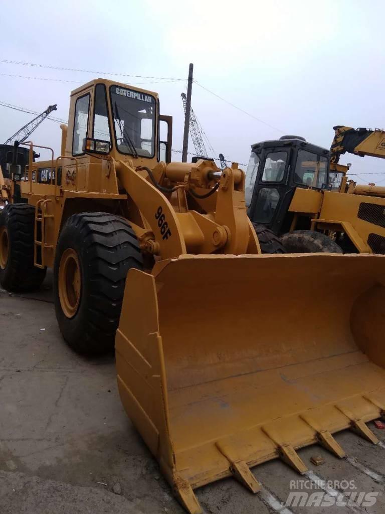 CAT 966F Utovarivači na kotačima