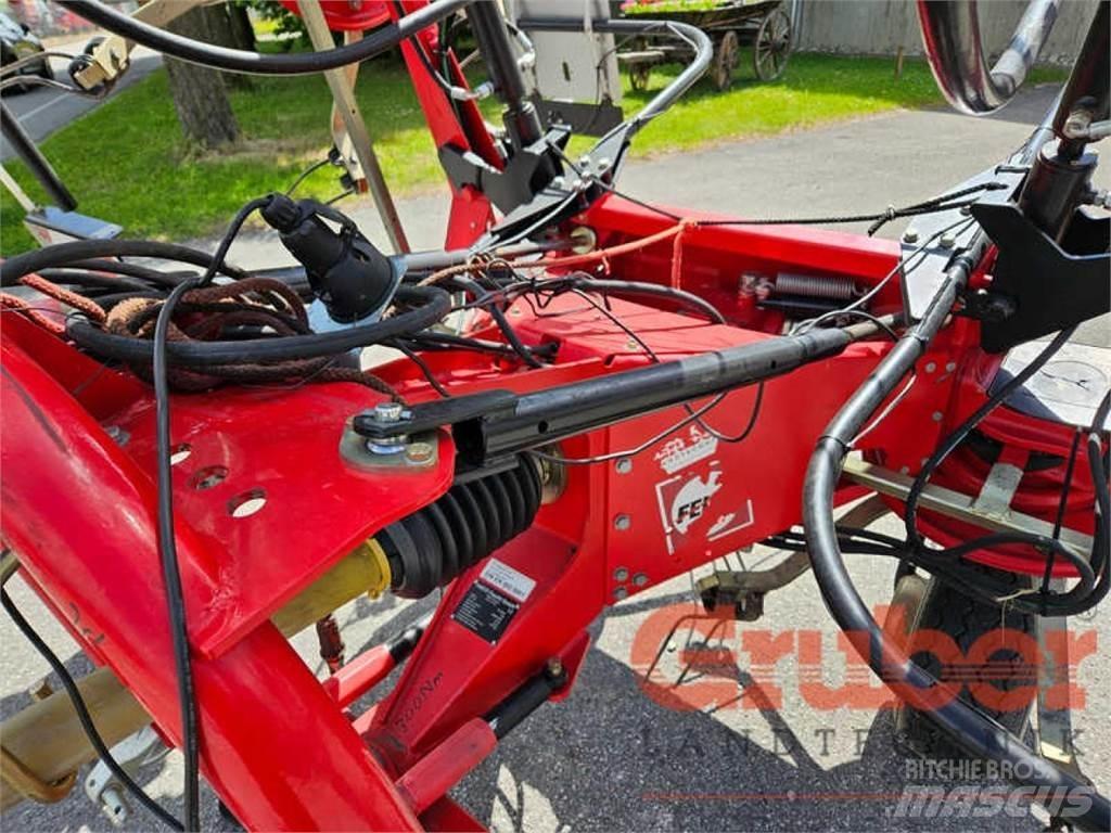 Fella TH 8608 DN Okretači i sakupljači sijena