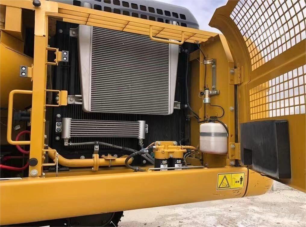 CAT 330 D Bageri gusjeničari
