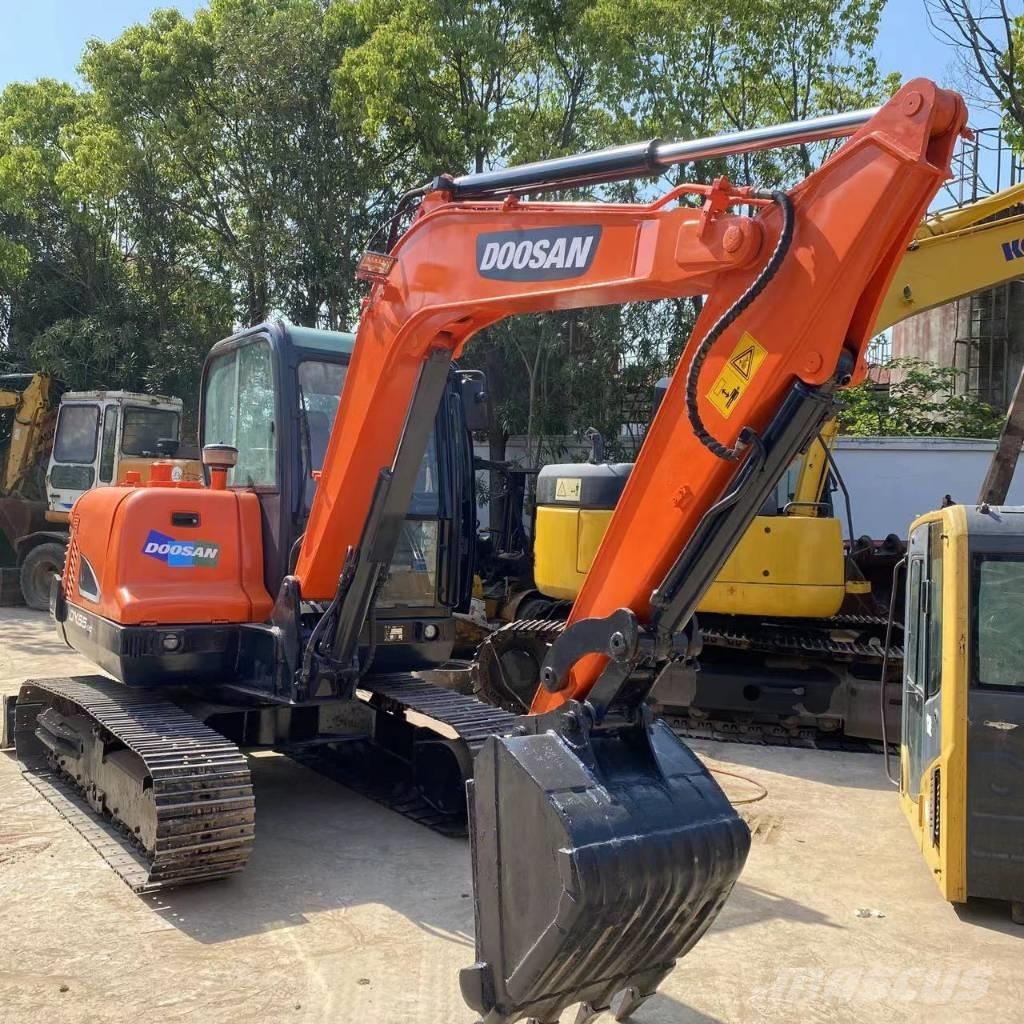 Doosan DX 55 Mini bageri <7t