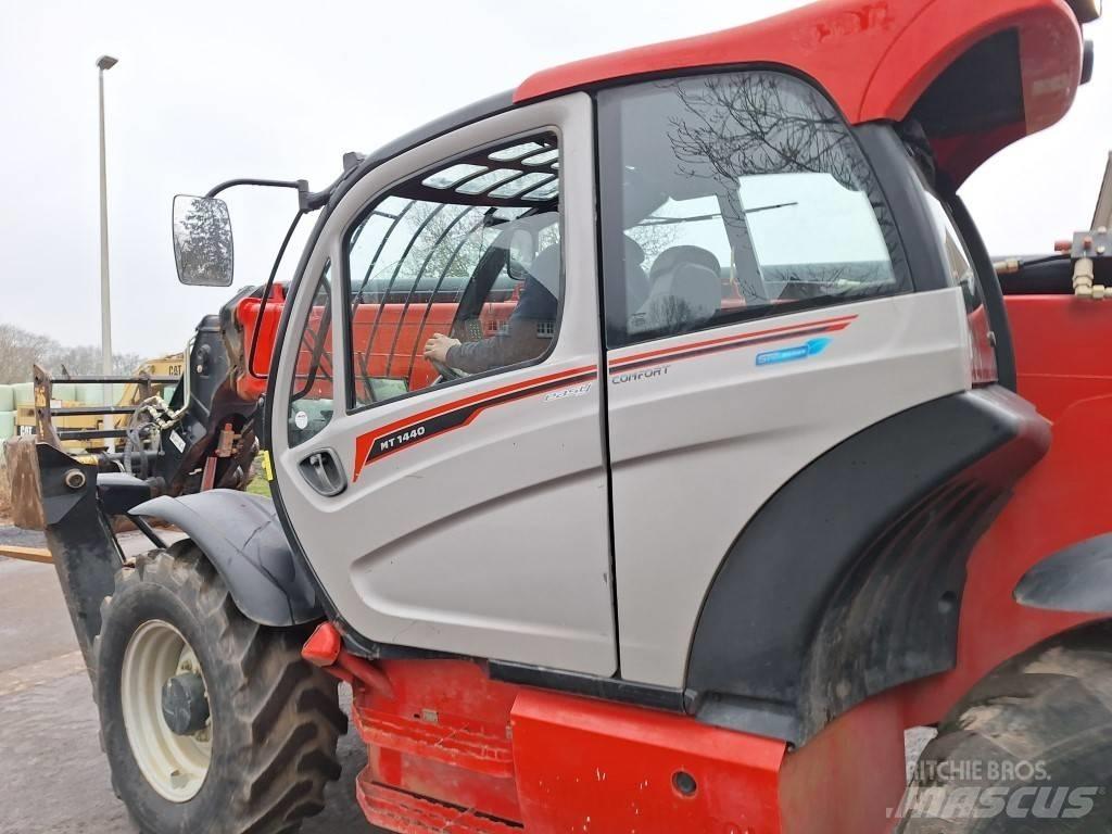 Manitou MT 1440 Teleskopski viličari