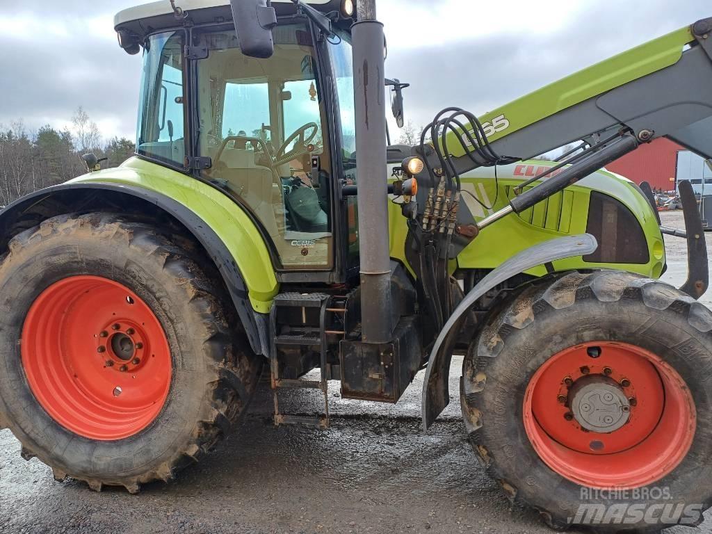 CLAAS Arion 640 Traktori