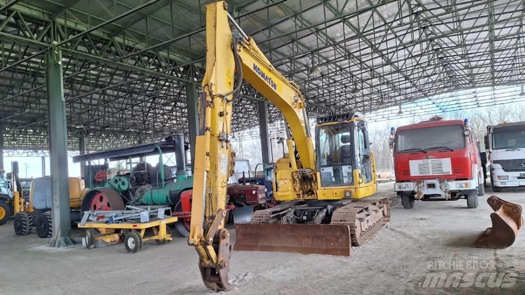 Komatsu 138US-8 Bageri gusjeničari