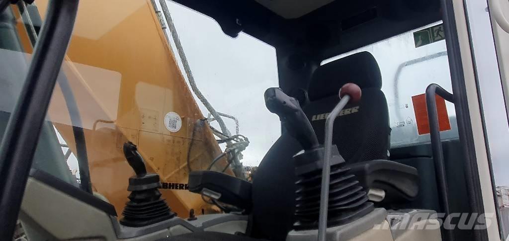 Liebherr R 936 N LC Bageri gusjeničari