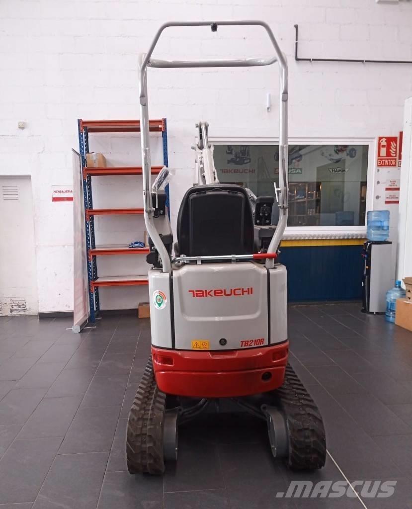 Takeuchi TB 210 R Mini bageri <7t