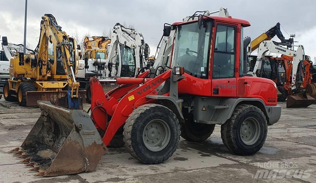 Volvo L 30 G Utovarivači na kotačima