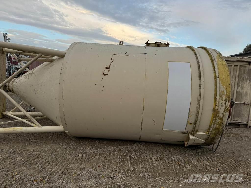 Silo 18 m3 Oprema za istovaranje silosa
