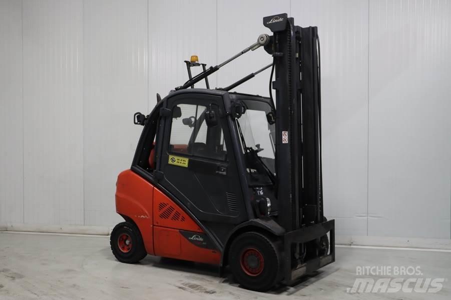 Linde H35T-02 Plinski viličari