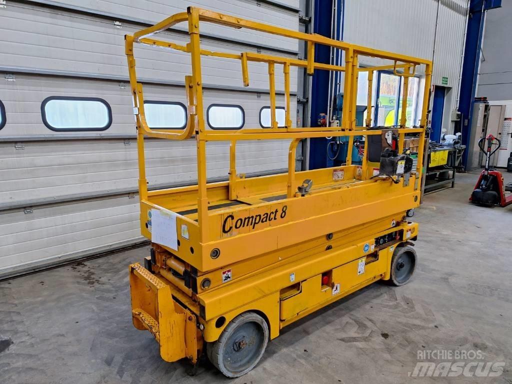 Haulotte Compact 8 Škaraste platforme