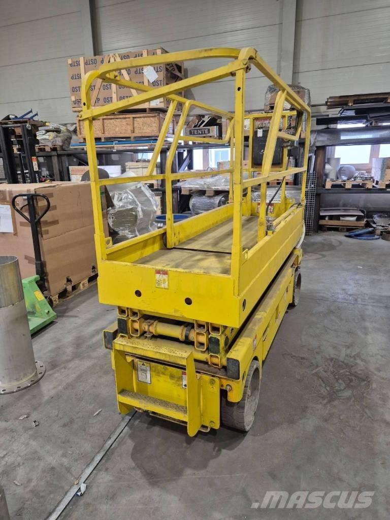 Haulotte Compact 8 Škaraste platforme