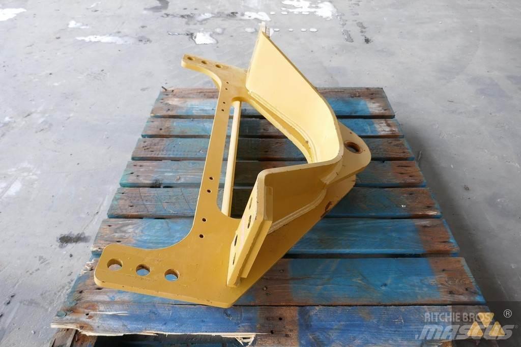 CAT 140M3 Drawbar Transport – ostalo
