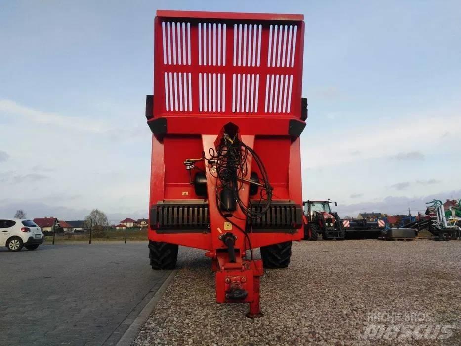 DAF Magnum 10 Rasipači gnojiva