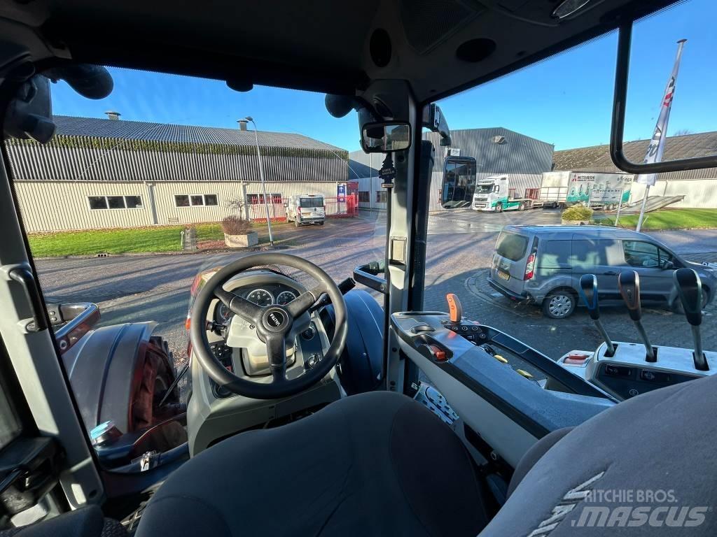Valtra T234A Traktori