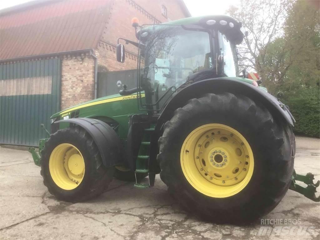 John Deere 8345R Traktori