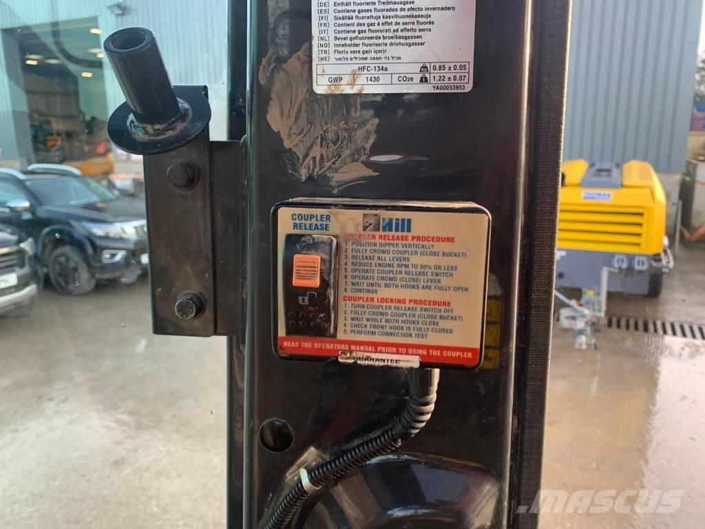 Hitachi ZX 135 US-6 Bageri gusjeničari