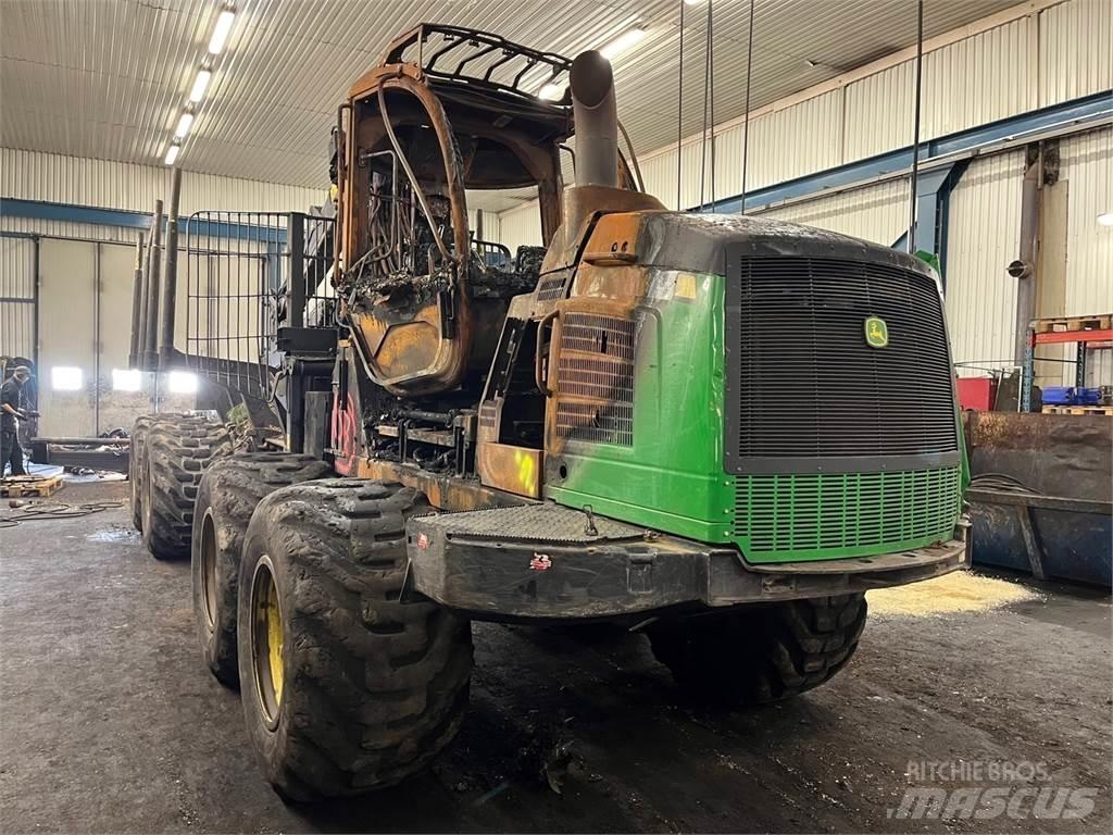 John Deere 1210E Forvarderi