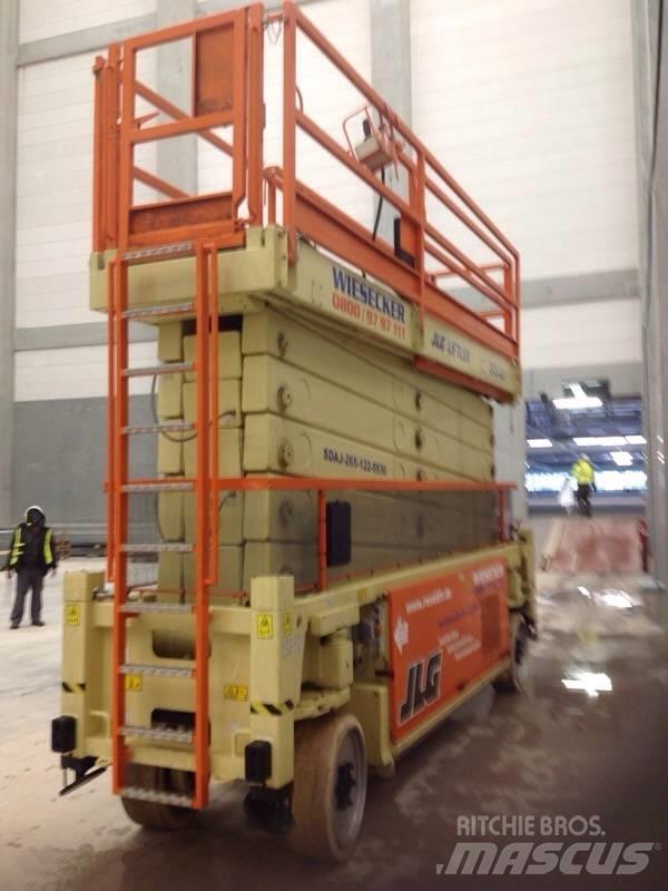 JLG SL245-12 Škaraste platforme