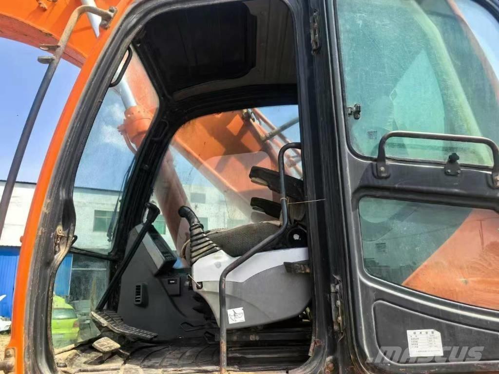 Doosan DX 260 Bageri gusjeničari