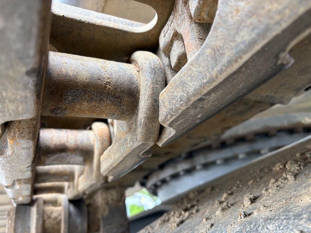 Volvo EC 200 Bageri gusjeničari