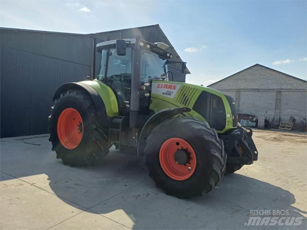 CLAAS Axion 850 Traktori