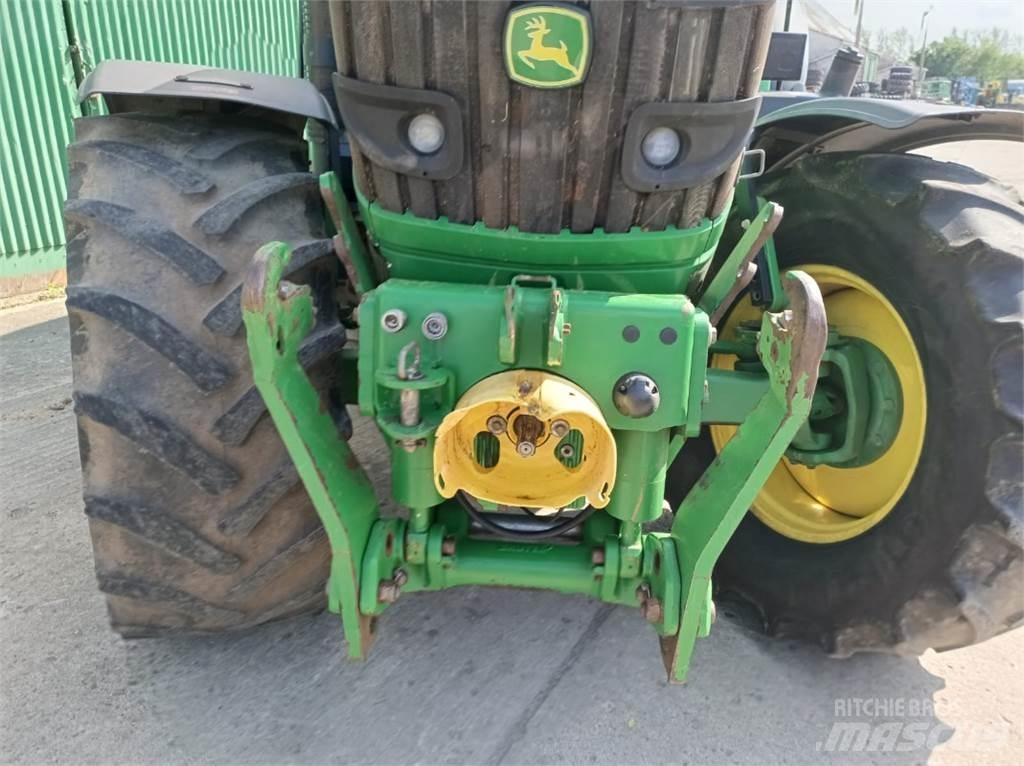 John Deere 6150M Traktori