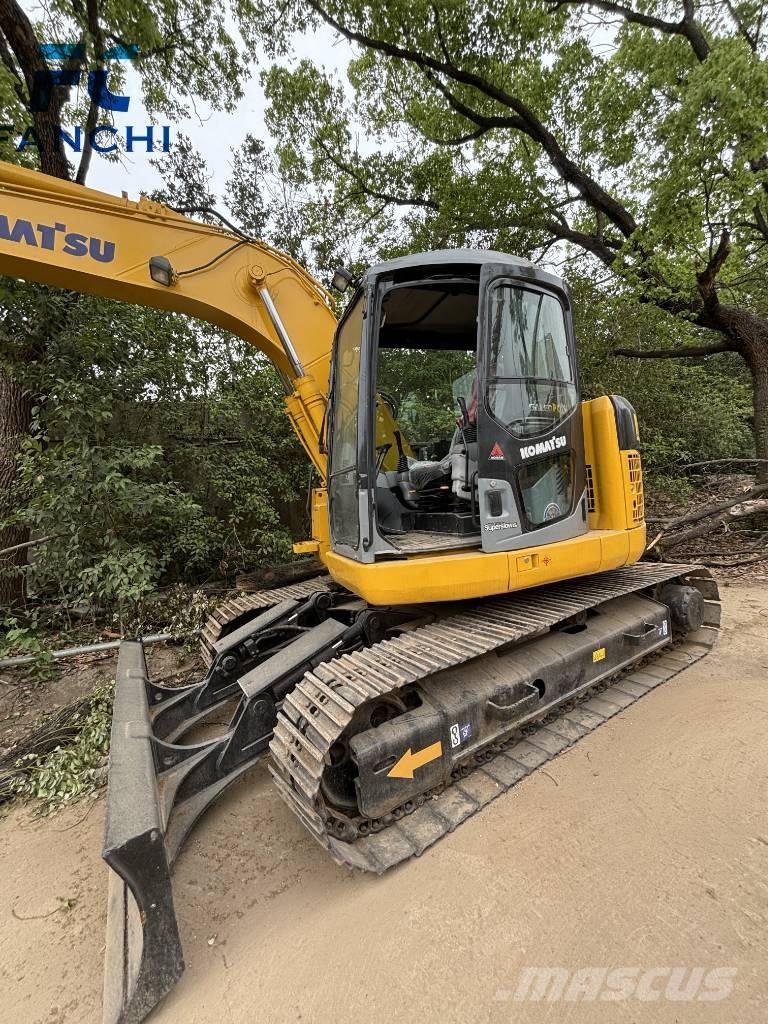 Komatsu PC 128 US Bageri gusjeničari
