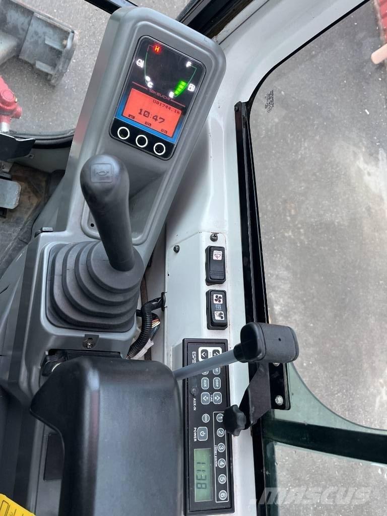 Takeuchi TB 216 Mini bageri <7t
