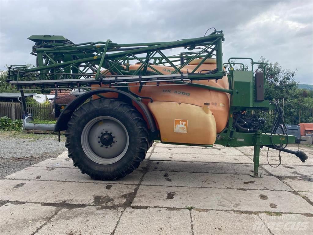 Amazone UX 4200 Vučene prskalice
