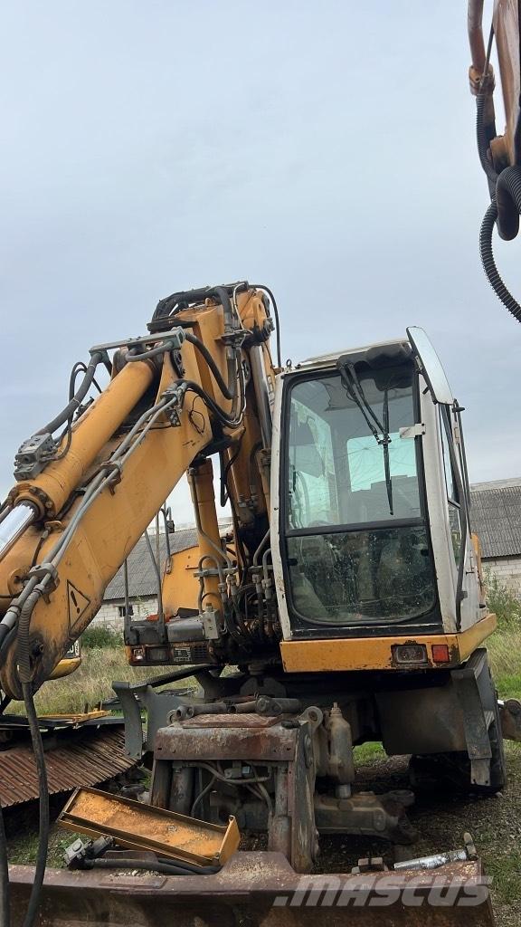 Liebherr A 900 C Elektronika