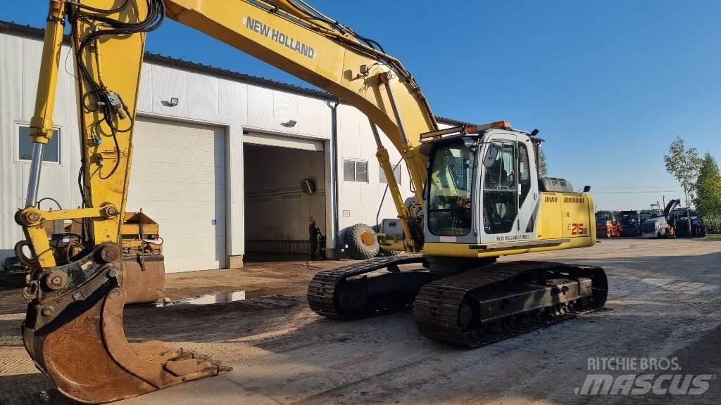 New Holland E 215 B Bageri gusjeničari