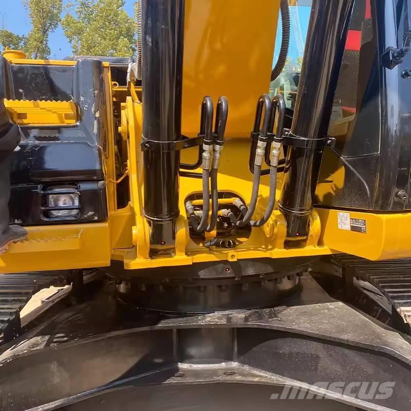 CAT 325 D Bageri gusjeničari