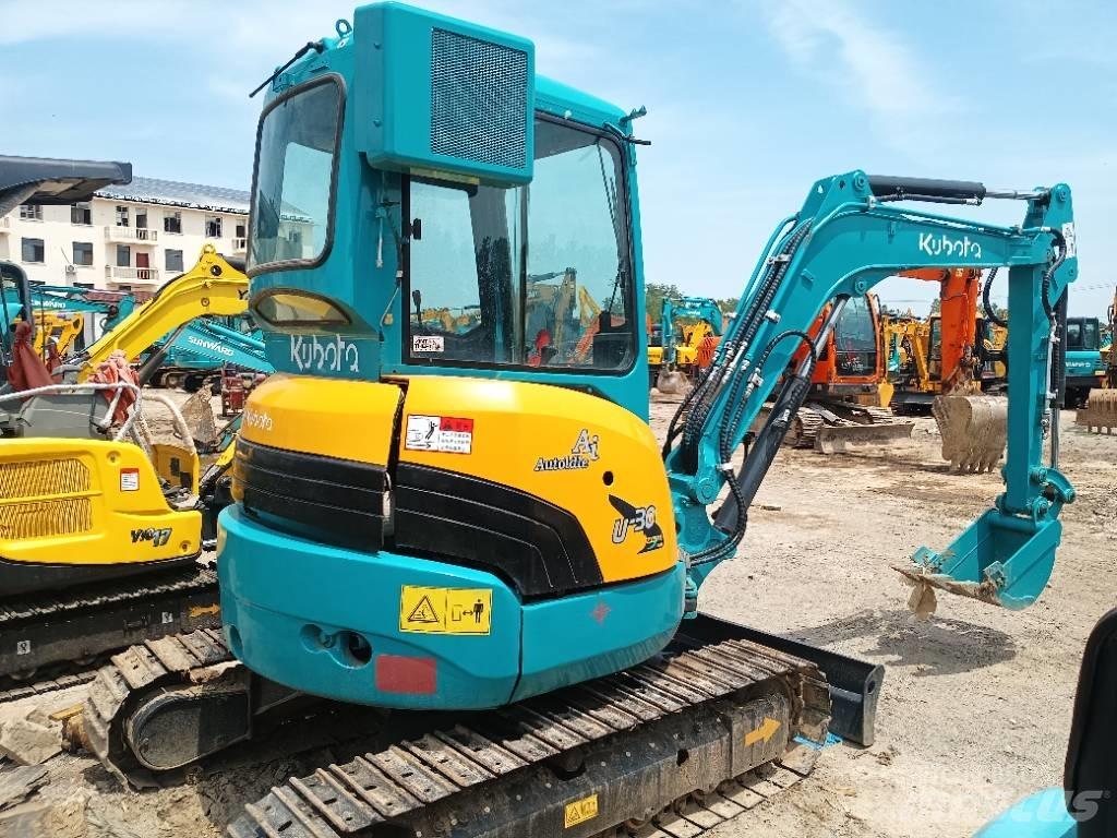 Kubota U 30 Mini bageri <7t