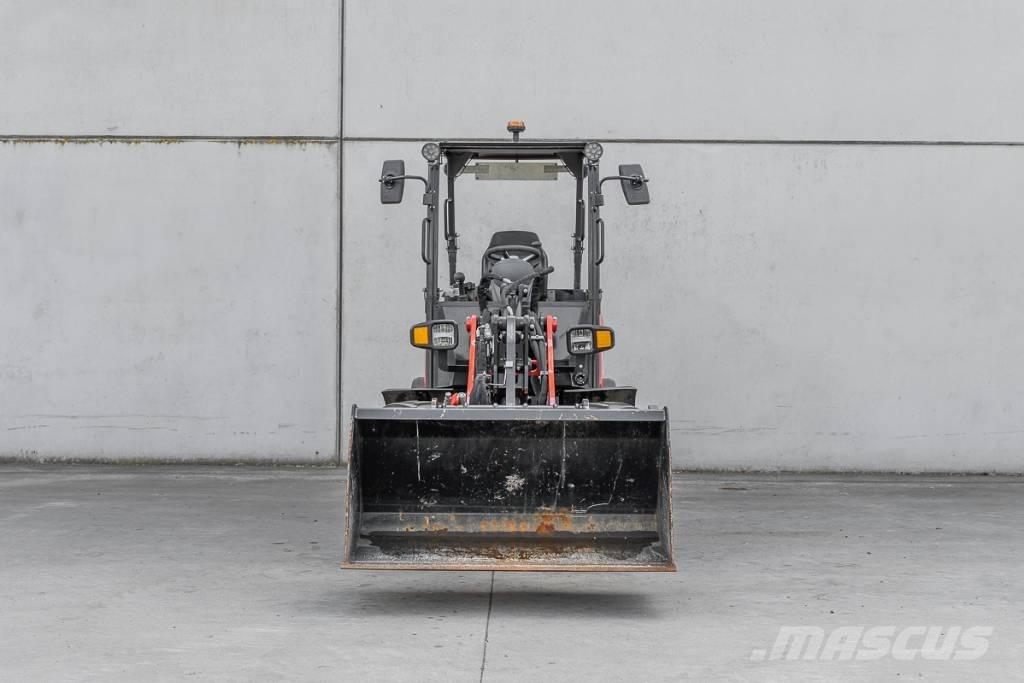 Manitou MLA 3-25 HC Mini utovarivači