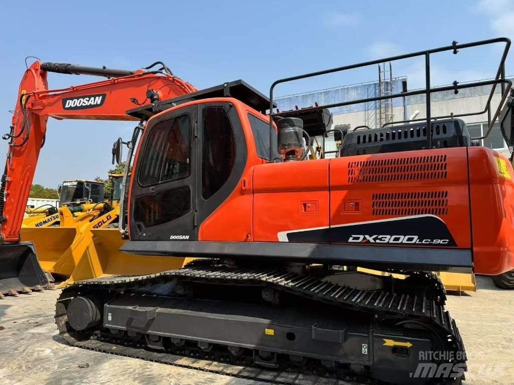 Doosan DX 300 LC-9C Bageri gusjeničari